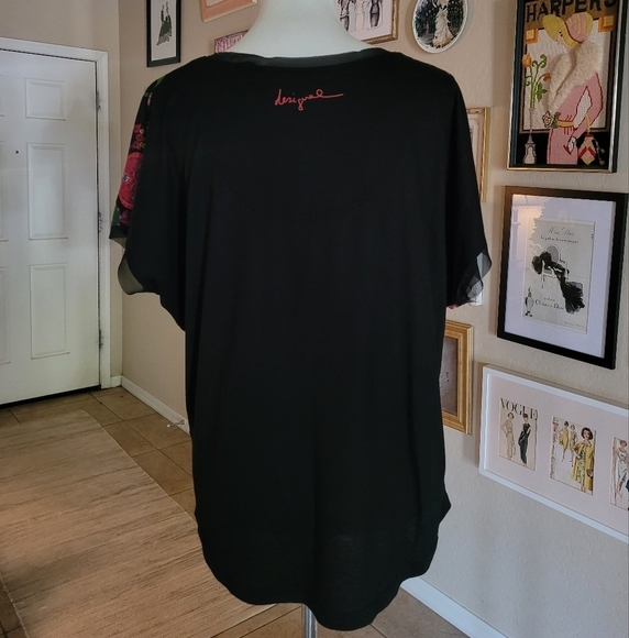 Desigual Multi-color and Gem Heart Short Sleeve Top - Picture 5 of 7